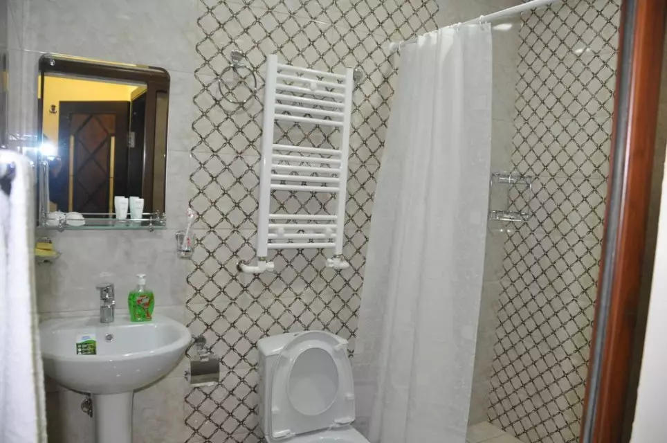 سرویس بهداشتی BAXOS YEREVAN